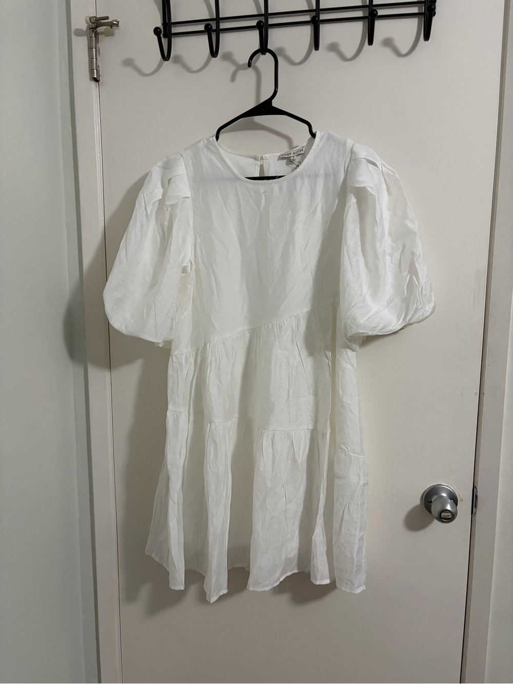 New NWT Moon River sz Small S white loose boho puff sleeved tiered dress